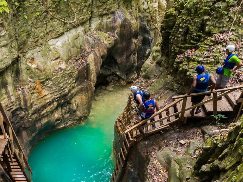 "Somos cómplices de tu aventura"